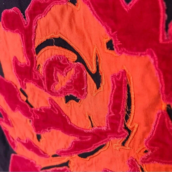 Boden Women’s Purple A Line Midi Skirt with Velvet Rose Appliqué US Size 6 GUC - Picture 2 of 10